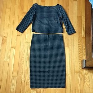Le Chateau grey checkered suit